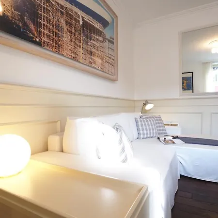 Apartment Refined And Bright One-bedroom Near Risorgimento Milan