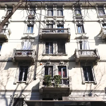 Refined And Bright One-bedroom Near Risorgimento