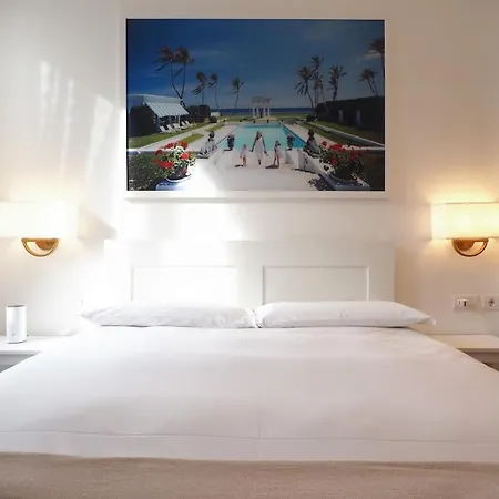 Apartment Refined And Bright One-bedroom Near Risorgimento