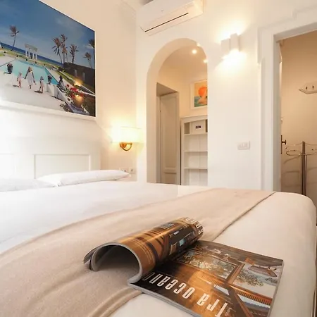 Refined And Bright One-bedroom Near Risorgimento Apartment Milan